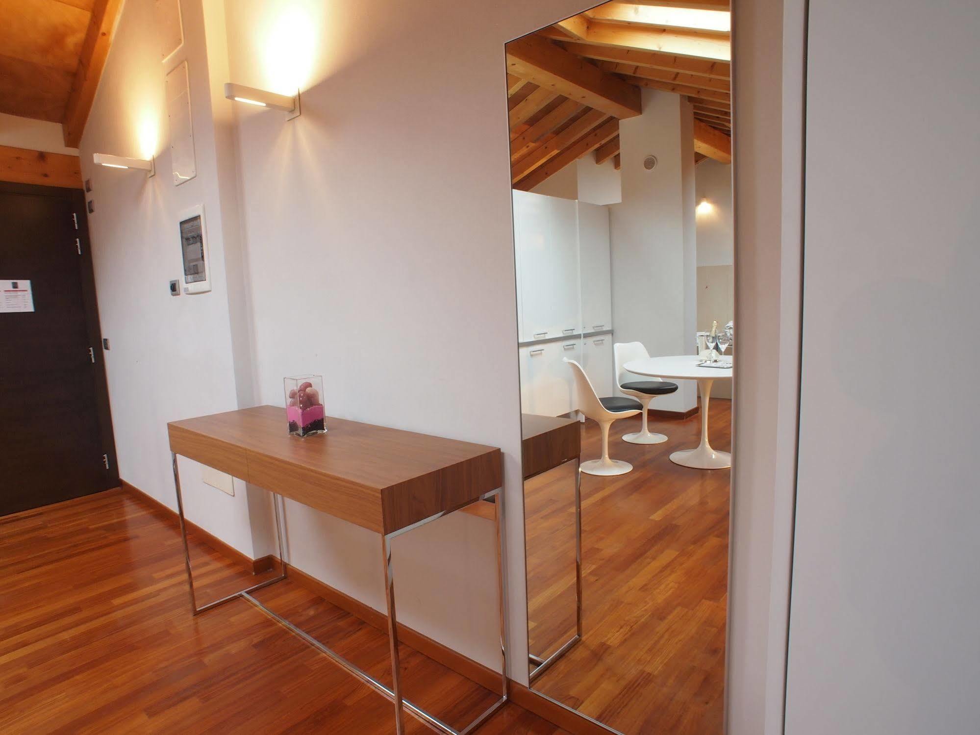 Parizzi Suites & Restaurant Parma Eksteriør bilde